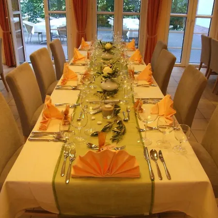 Parkstadthotel باد موسْكاو